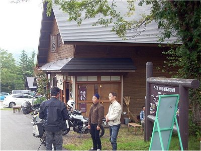 ������ �x