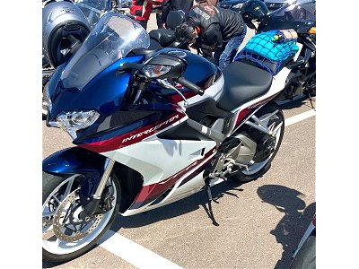 新車 VFR800